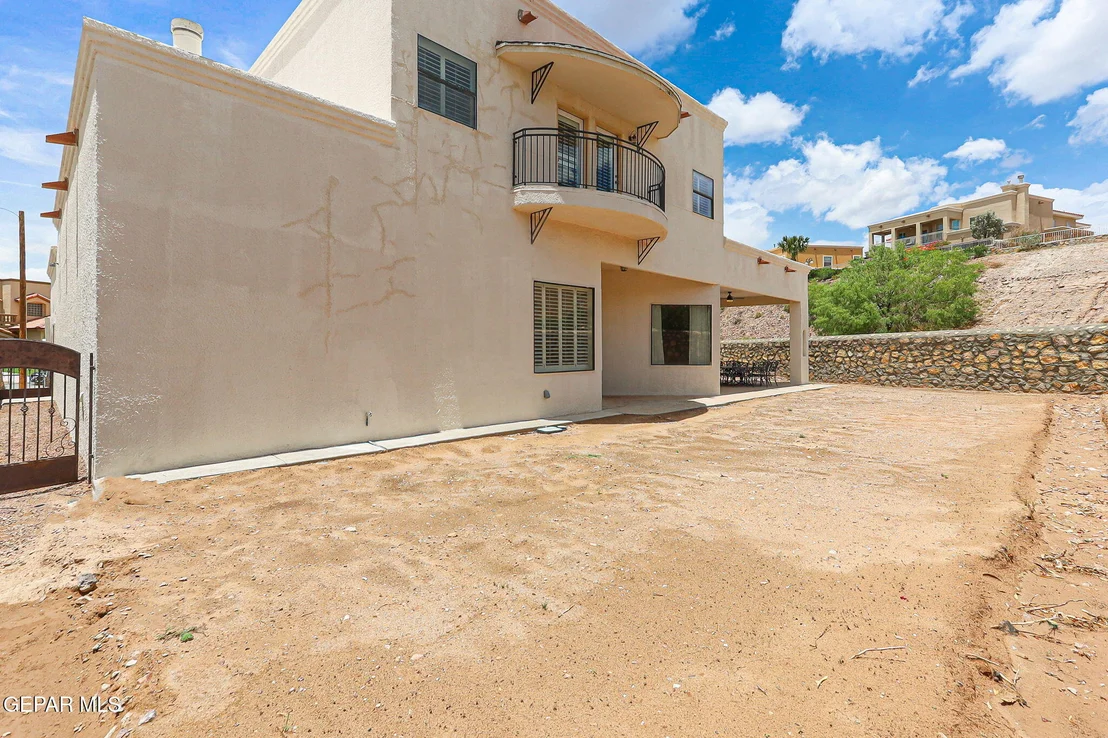 Photo of 6514 Franklin Cove Place