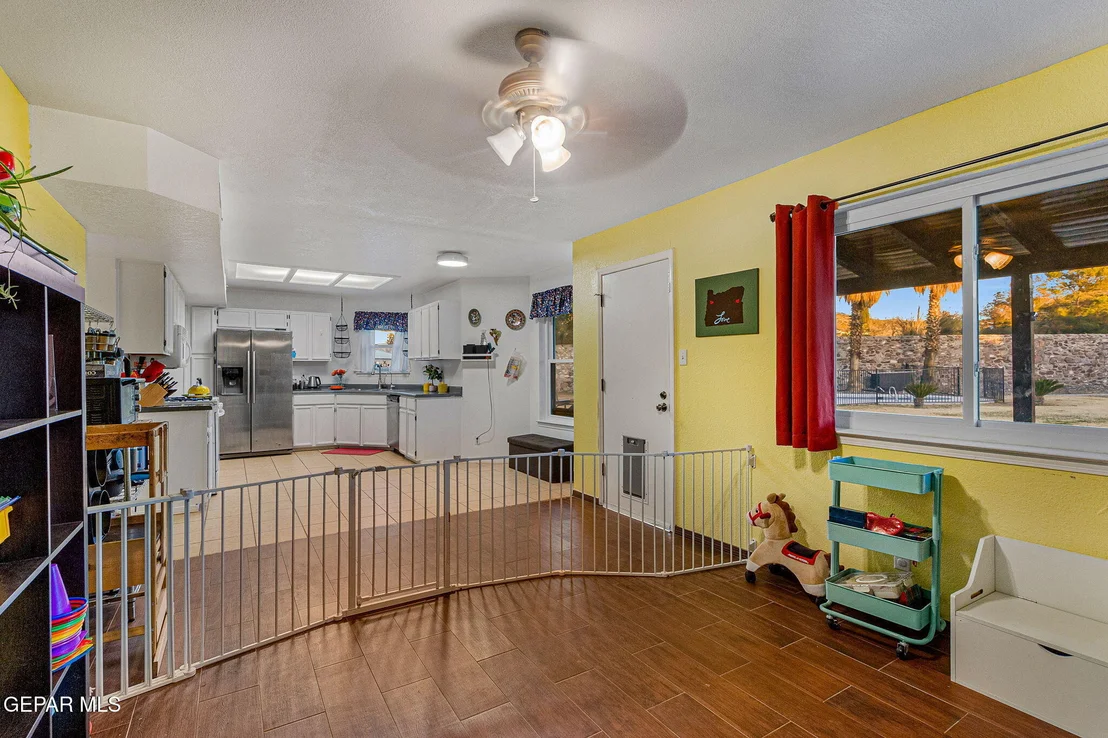 Photo of 550 OLMECA Drive