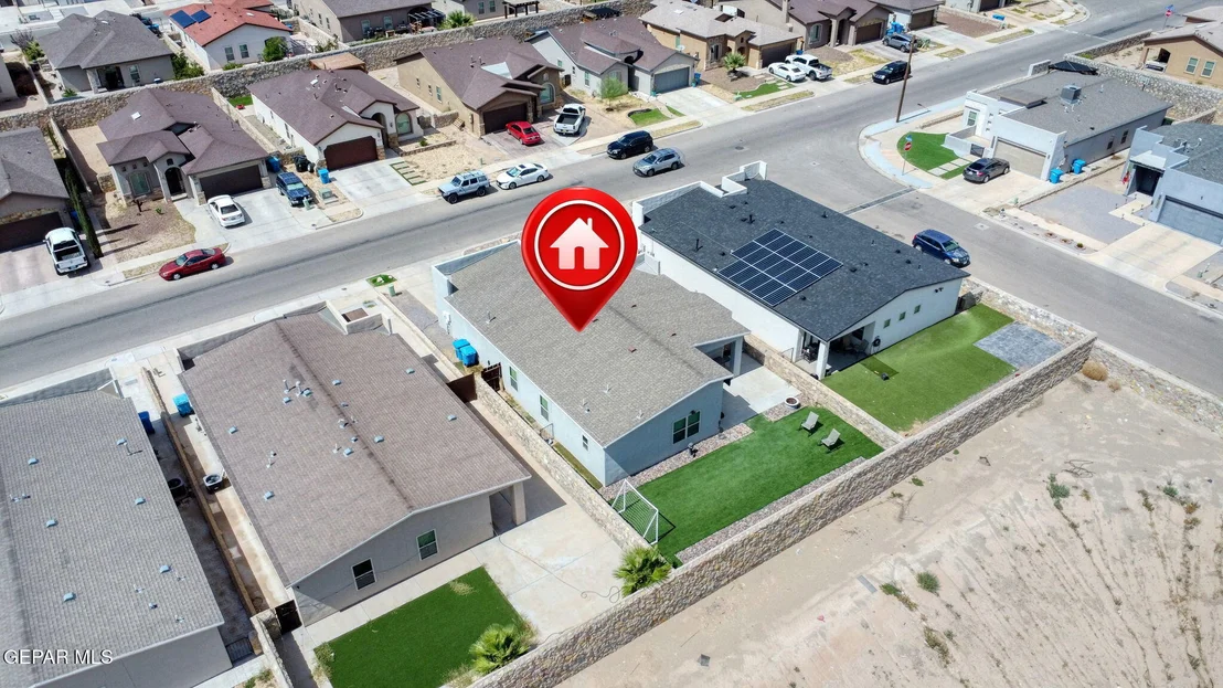 Photo of 424 STETSON Drive
