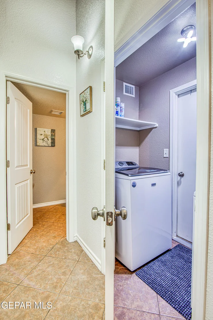 Photo of 6200 KENNETH CAPSHAW Place
