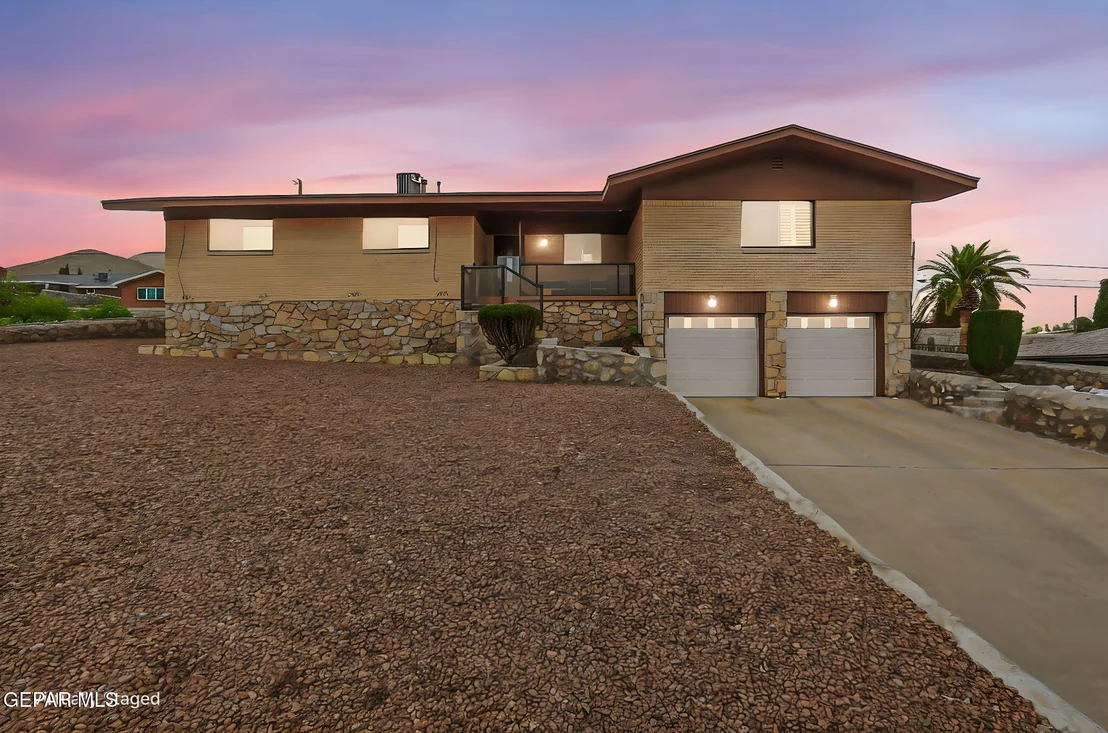 Photo of 3307 MOONLIGHT Avenue