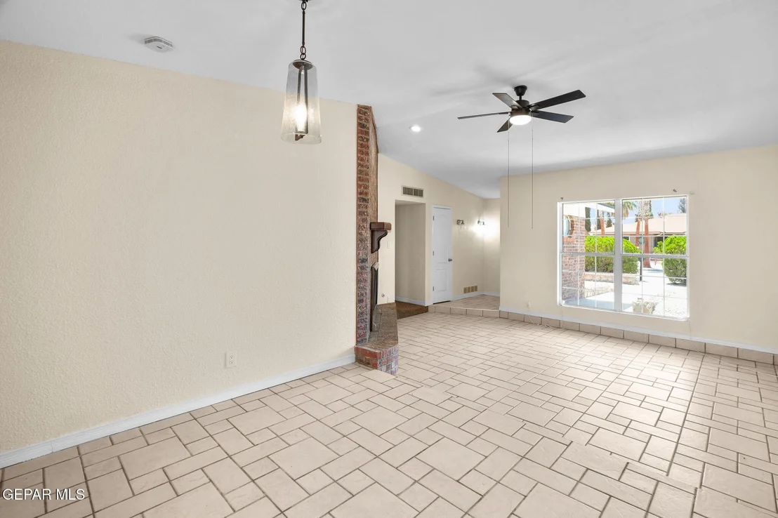 Photo of 11301 Tom Ulozas Drive