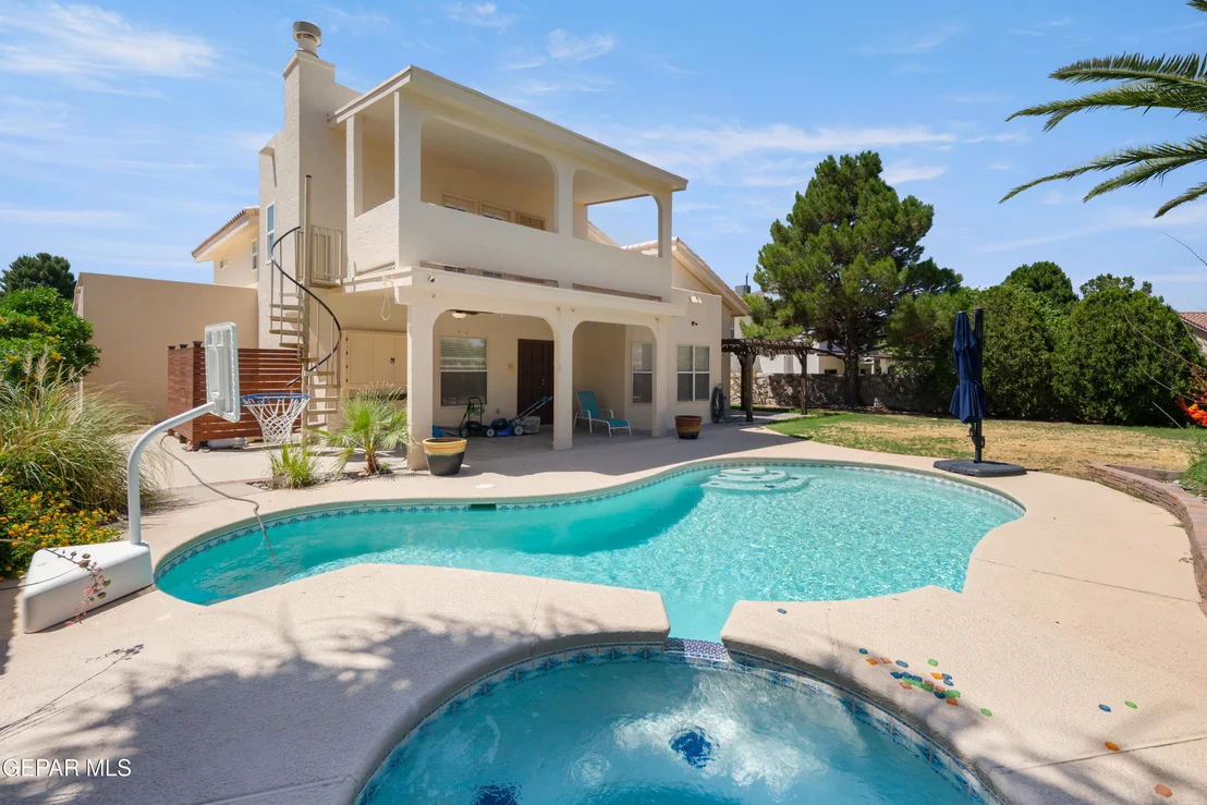 Photo of 6301 BRISA DEL MAR Drive