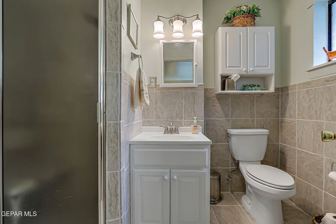 Photo of 313 GRANADA Avenue