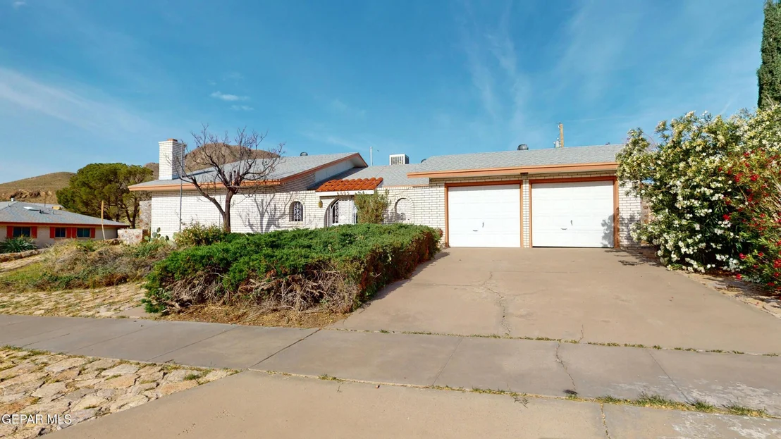 Photo of 6605 MORNINGSIDE Circle