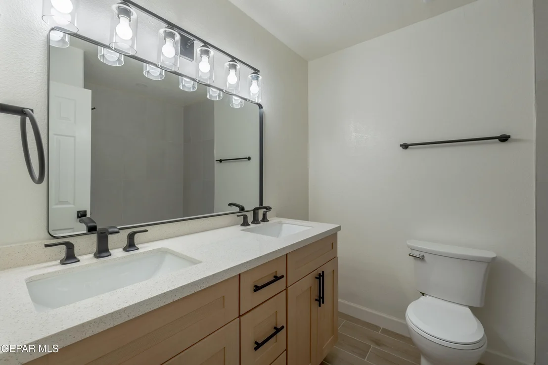 Photo of 2021 Solano Drive