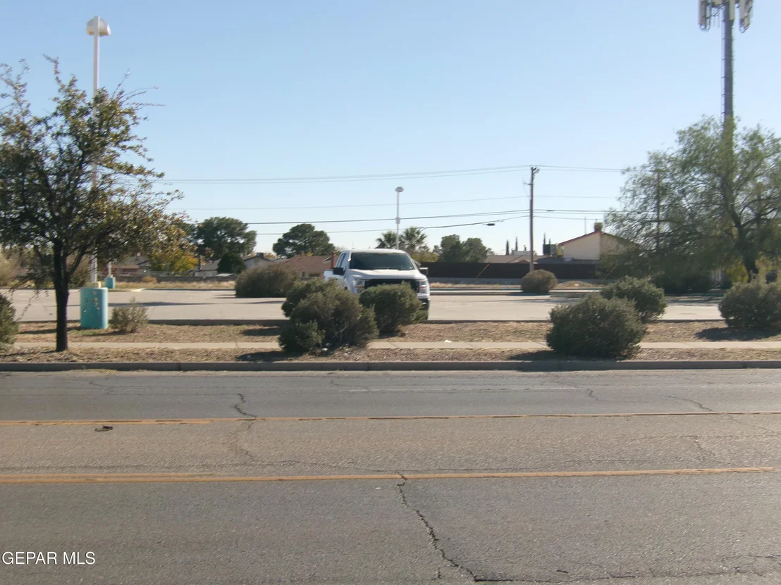 Photo of 3026 TRAWOOD