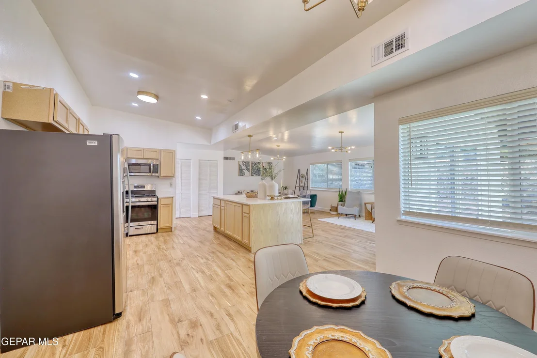 Photo of 2320 SEA SIDE Drive