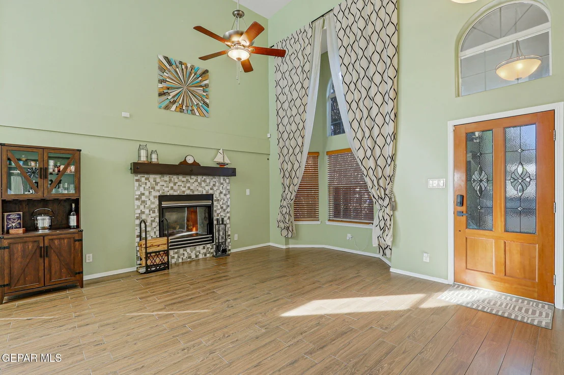 Photo of 10908 NORTHVIEW Drive