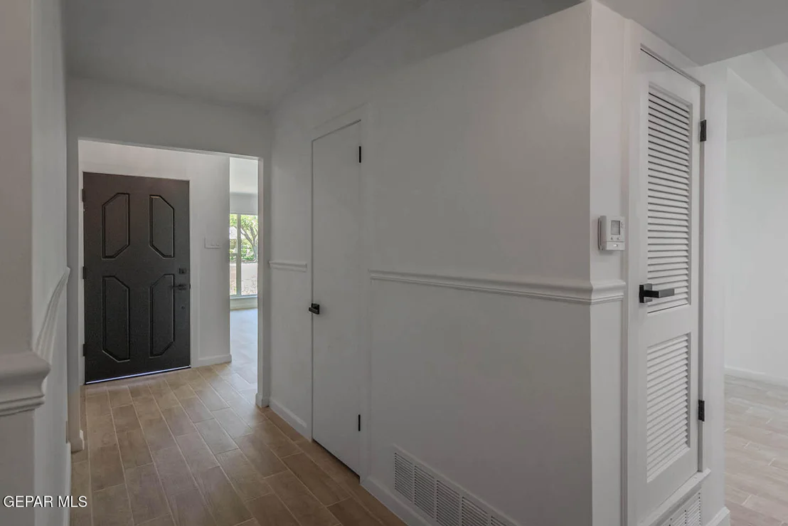 Photo of 730 MONTCLAIR Drive