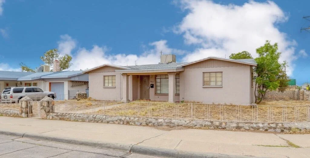 Photo of 965 BENNETT Place