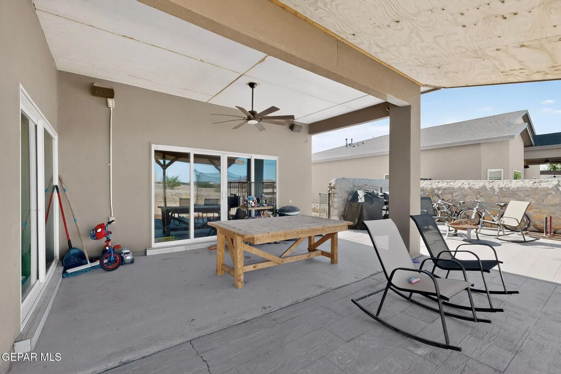 Photo of 6241 BRAZOS RIVER Drive