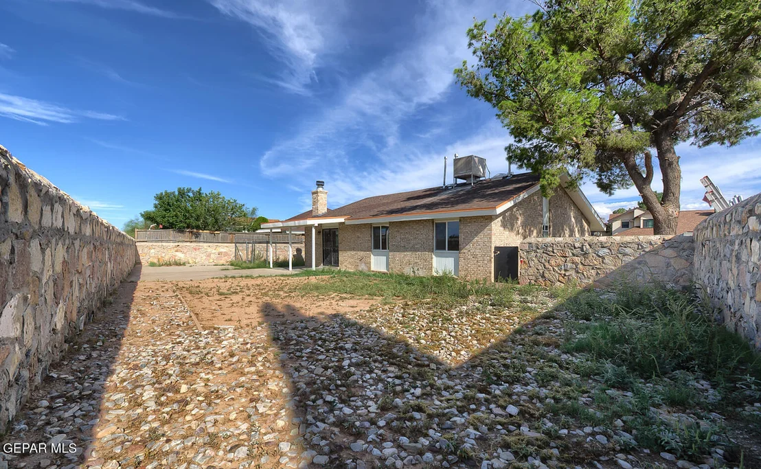Photo of 5261 ROGER MARIS Drive