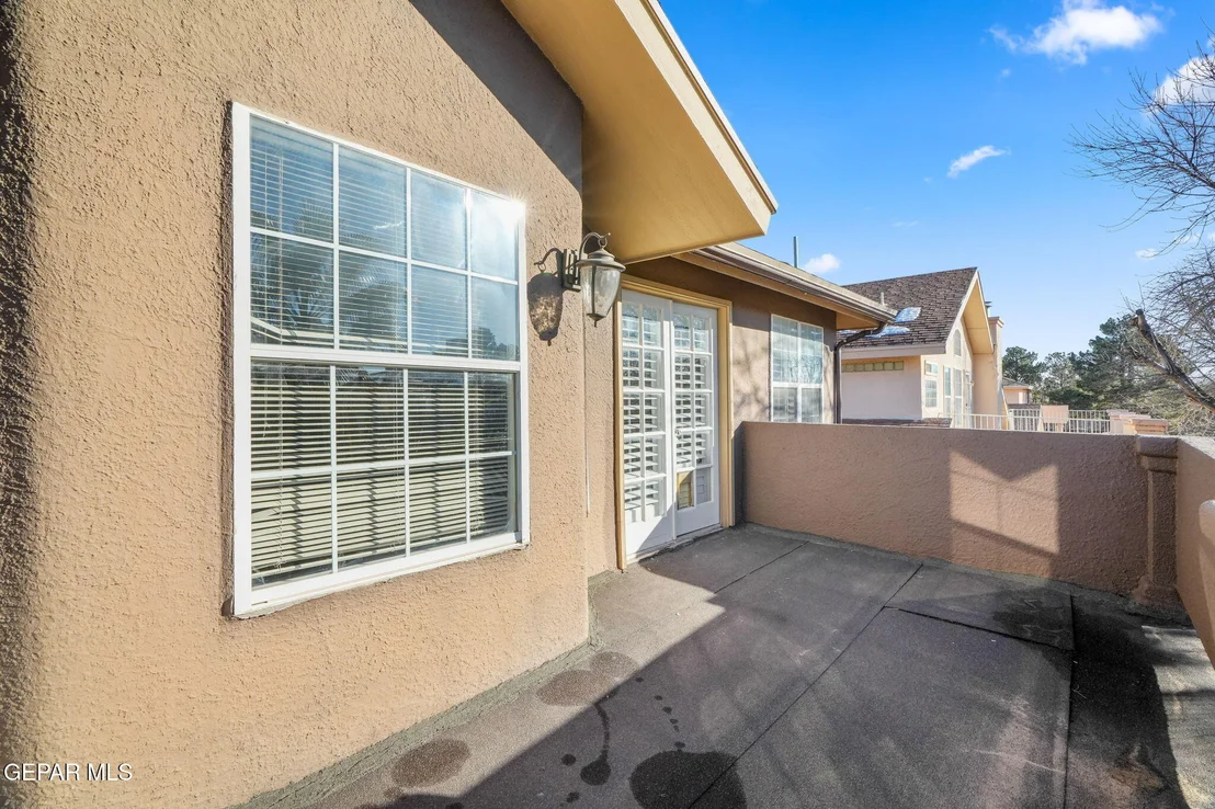 Photo of 2013 SHADOW RIDGE Drive