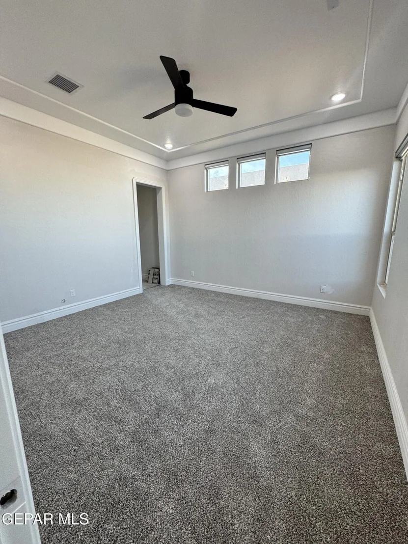 Photo of 3945 PEAK Place