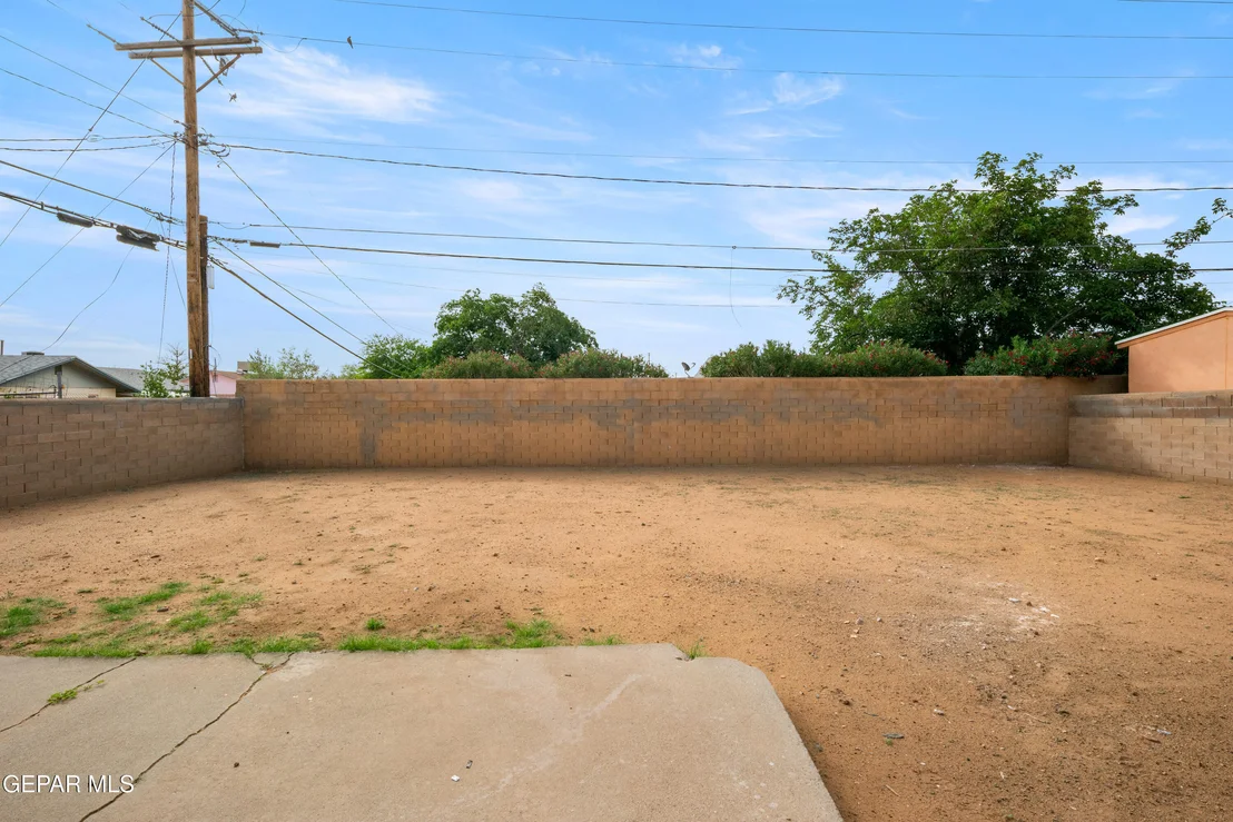 Photo of 10328 THOR Street