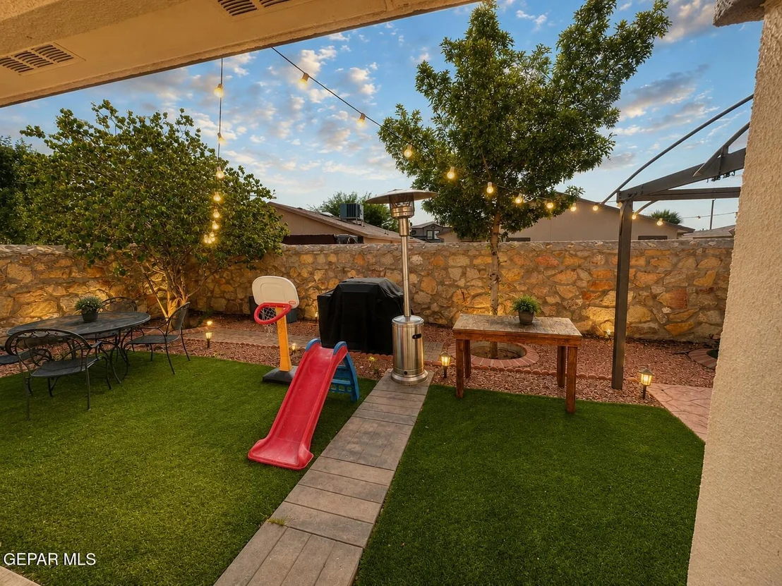 Photo of 3273 GARDEN POINT Drive