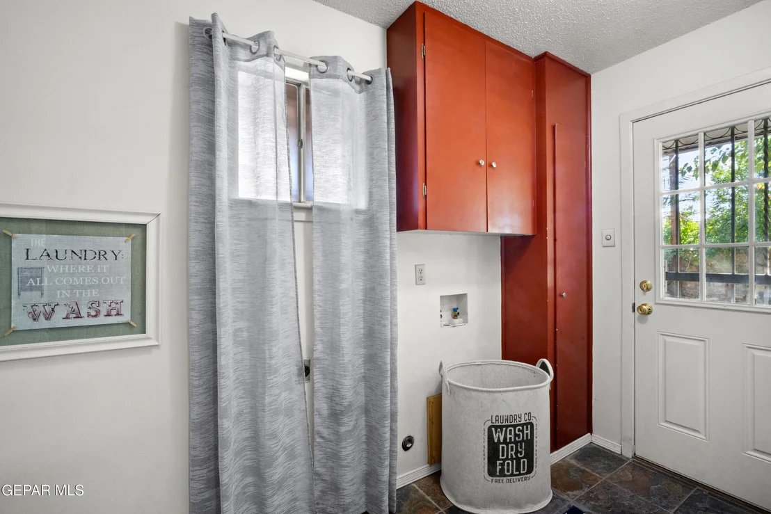 Photo of 8820 DIRK Court