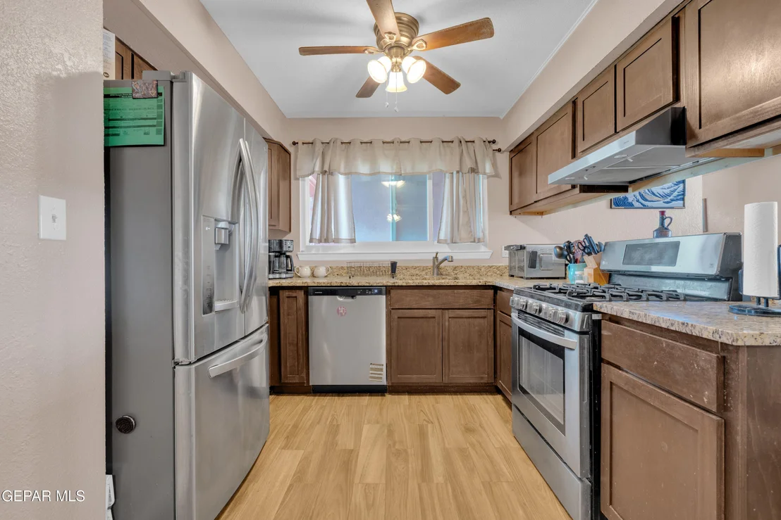 Photo of 11176 SHORELINE Drive