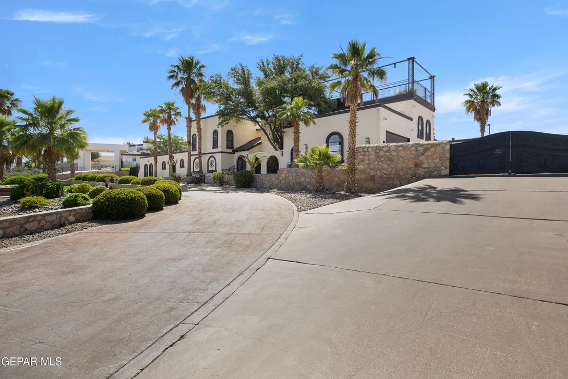 Photo of 12110 DOUBLE JAY Drive