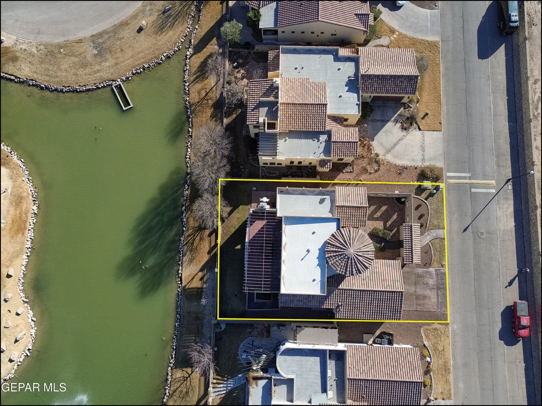 Photo of 5536 RIVER RUN Street