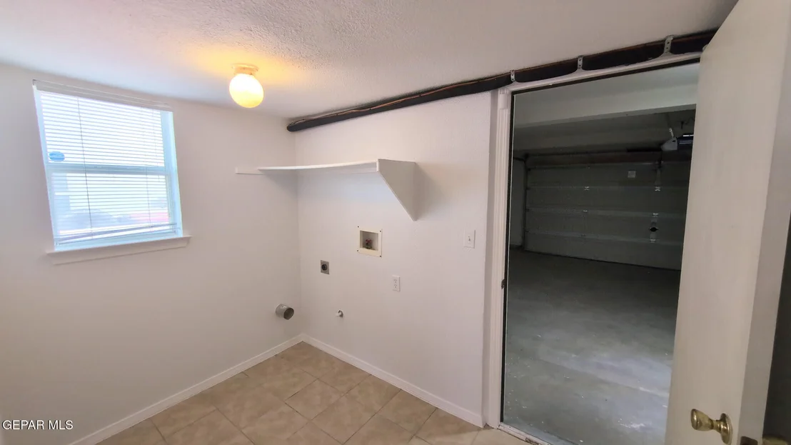 Photo of 5021 BALLINGER Drive