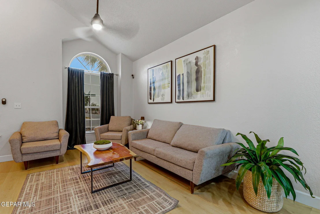 Photo of 12205 SAINT LUCIA Drive