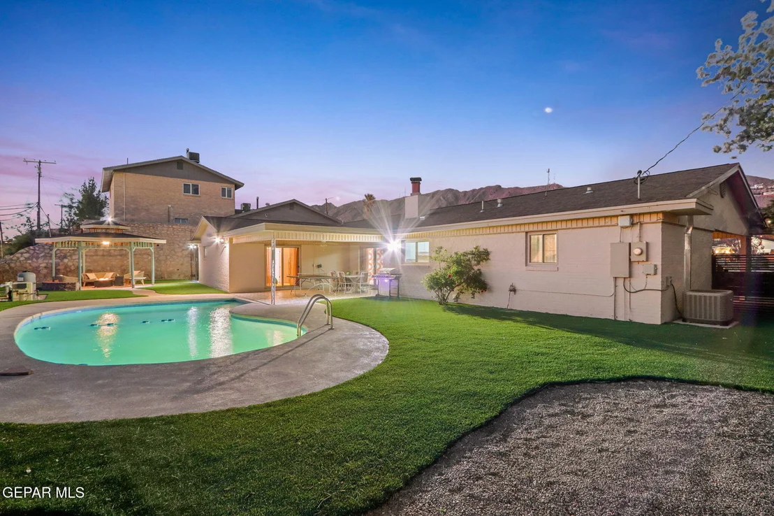 Photo of 4000 BANCROFT Drive