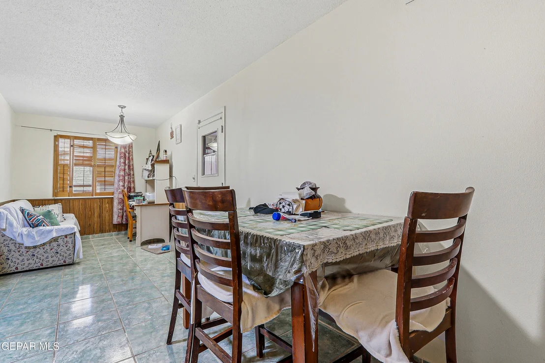 Photo of 10537 SAIGON Drive