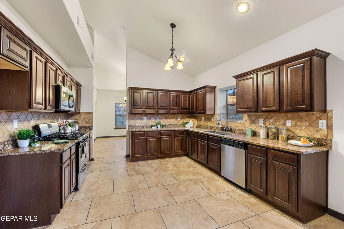 Photo of 1260 FRANKLIN PERCH Place