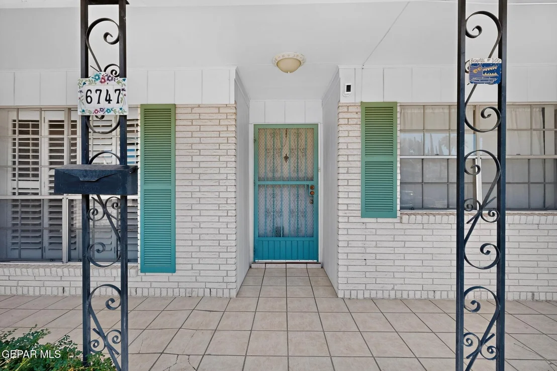 Photo of 6747 FIESTA Drive