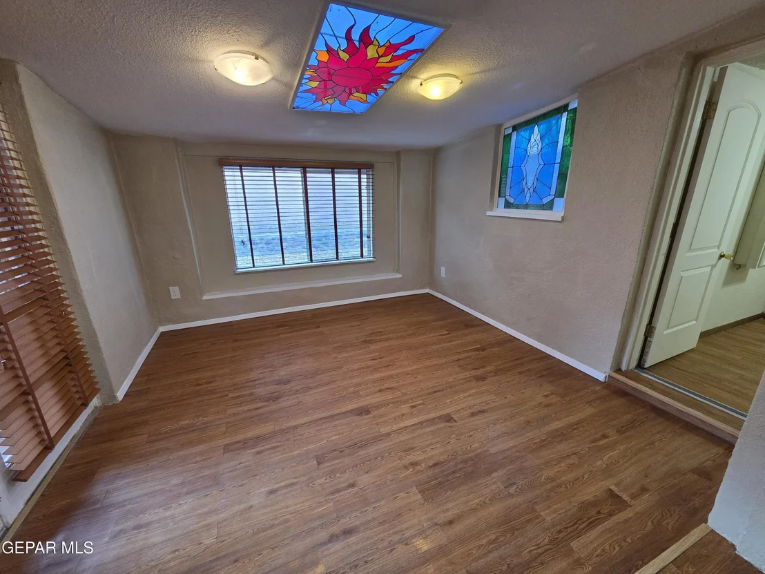 Photo of 4249 CANTERBURY Drive