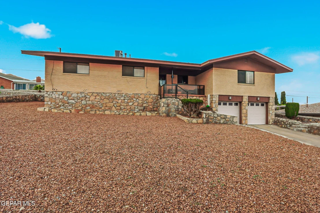 Photo of 3307 MOONLIGHT Avenue