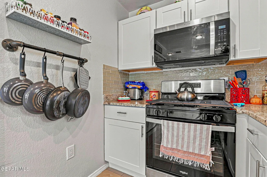 Photo of 905 MADTONE Drive