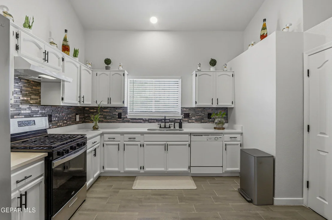 Photo of 12192 Sun Arbor Place