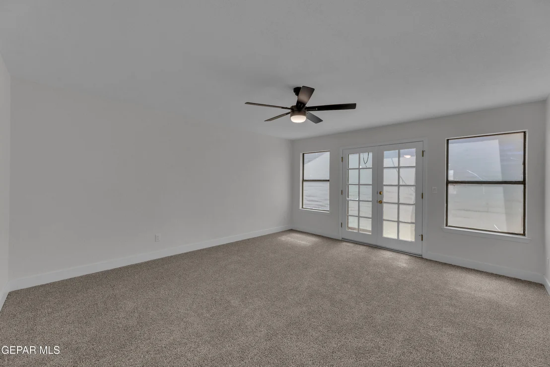 Photo of 1305 JAMES KELLEY Drive