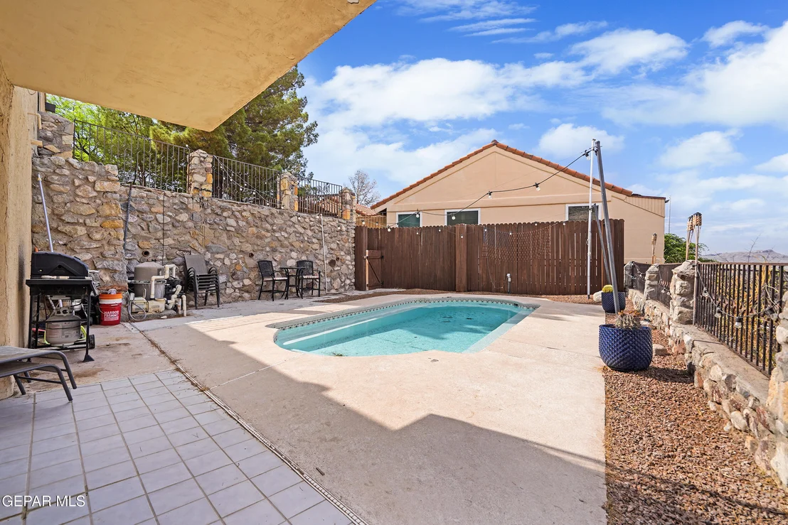 Photo of 4713 EXCALIBUR Drive