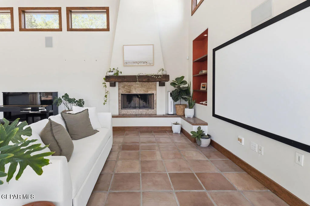 Photo of 300 ROSEMONT Drive