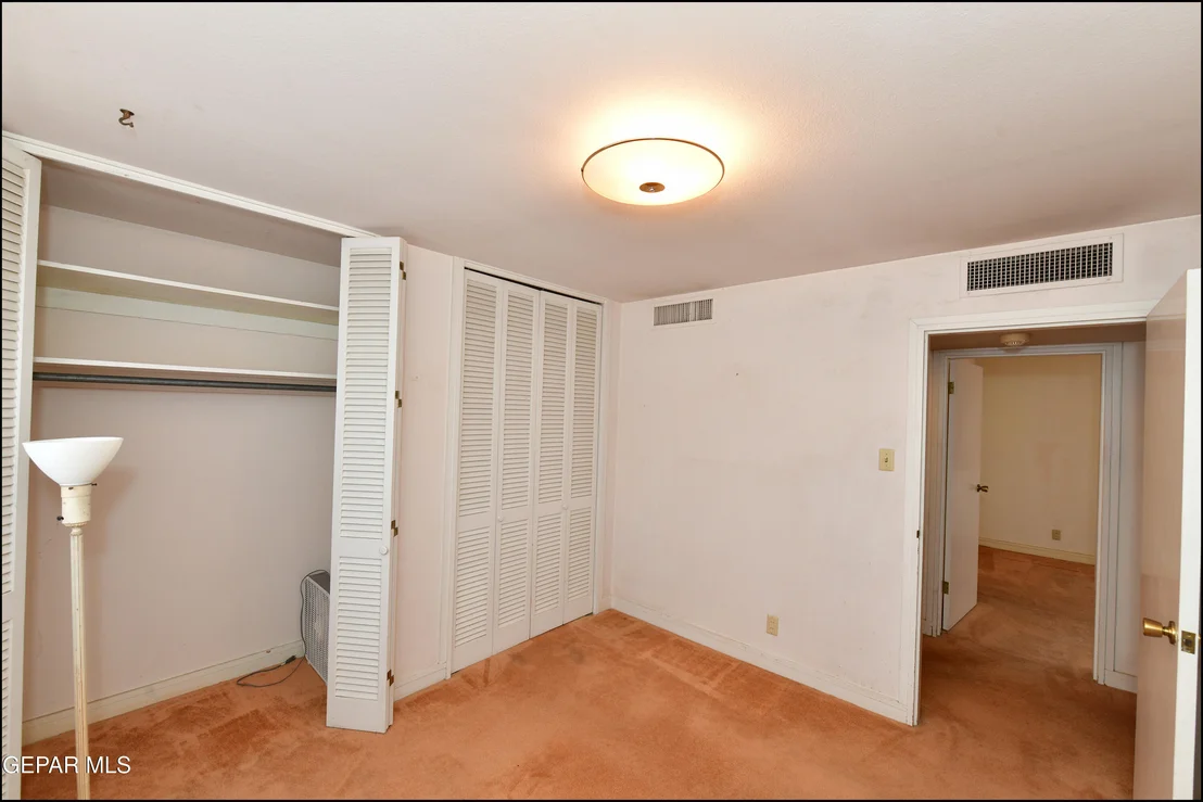 Photo of 9525 DESERT RIDGE Drive
