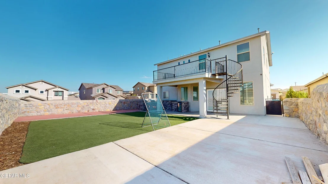 Photo of 13870 SUMMER Way