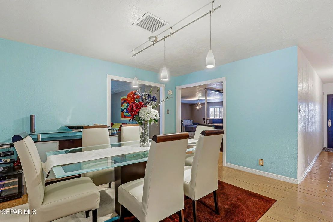 Photo of 3307 MOONLIGHT Avenue