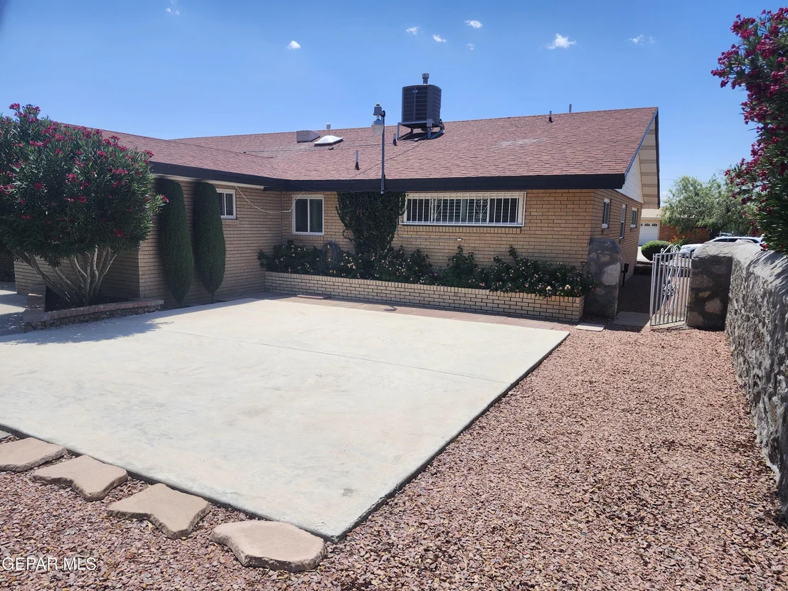 Photo of 9809 EUGENIA Court