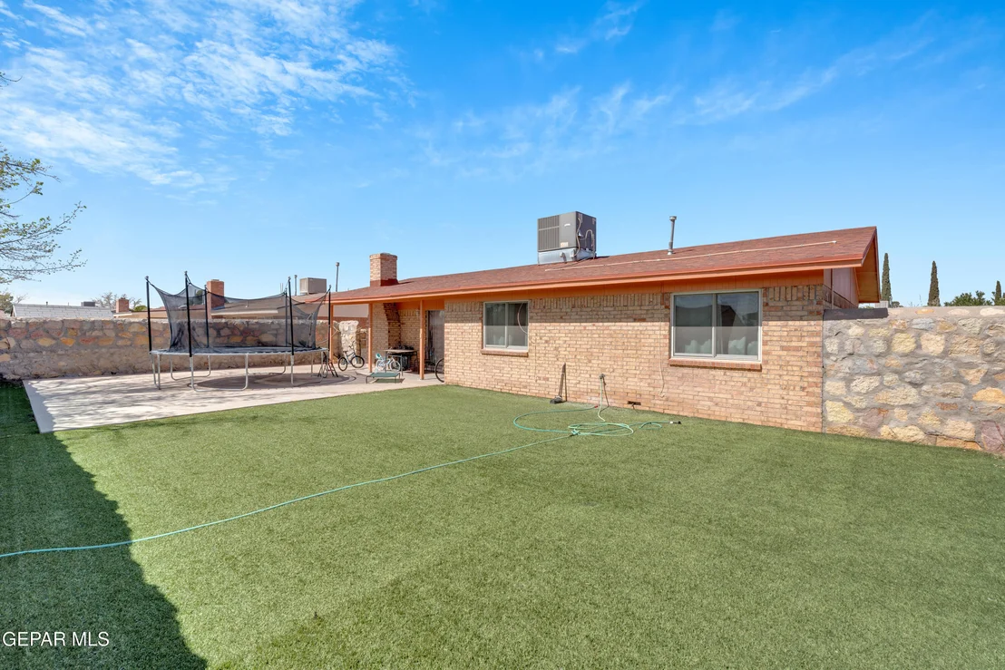 Photo of 11176 SHORELINE Drive