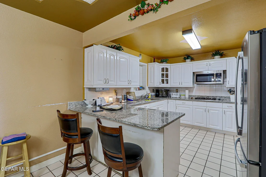 Photo of 15972 N Horizon Boulevard