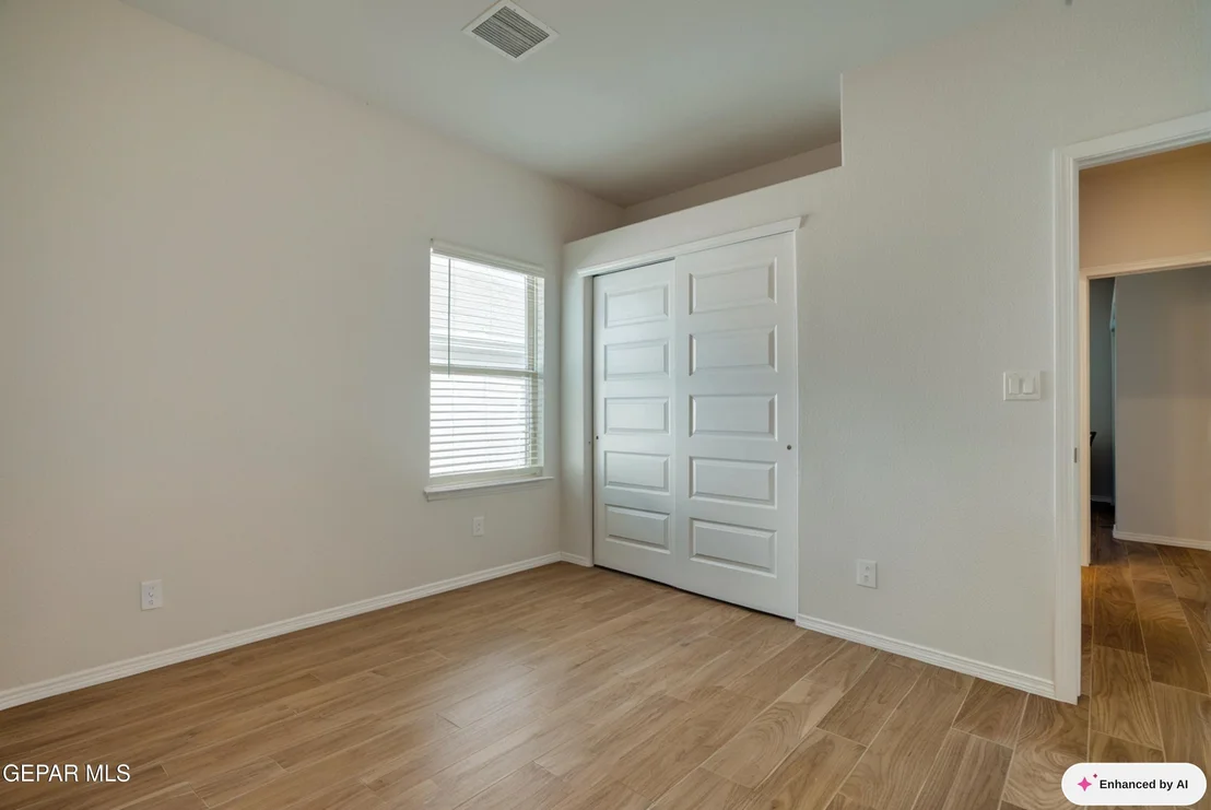 Photo of 7328 Glacier Drive