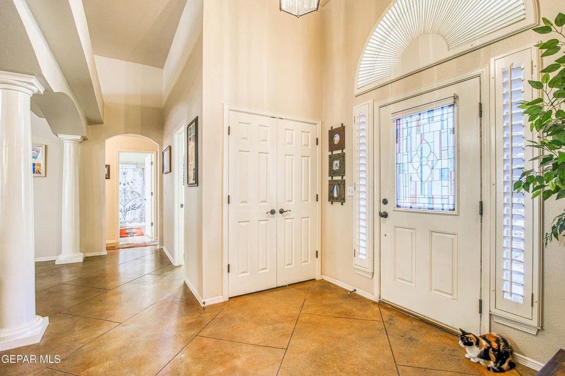 Photo of 5800 ANGEL Street