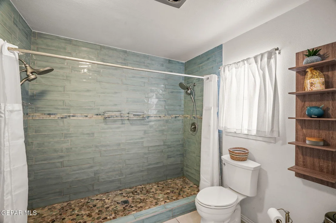 Photo of 3405 MOONLIGHT Avenue