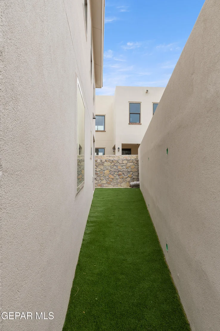 Photo of 232 Canyon Terrace Drive