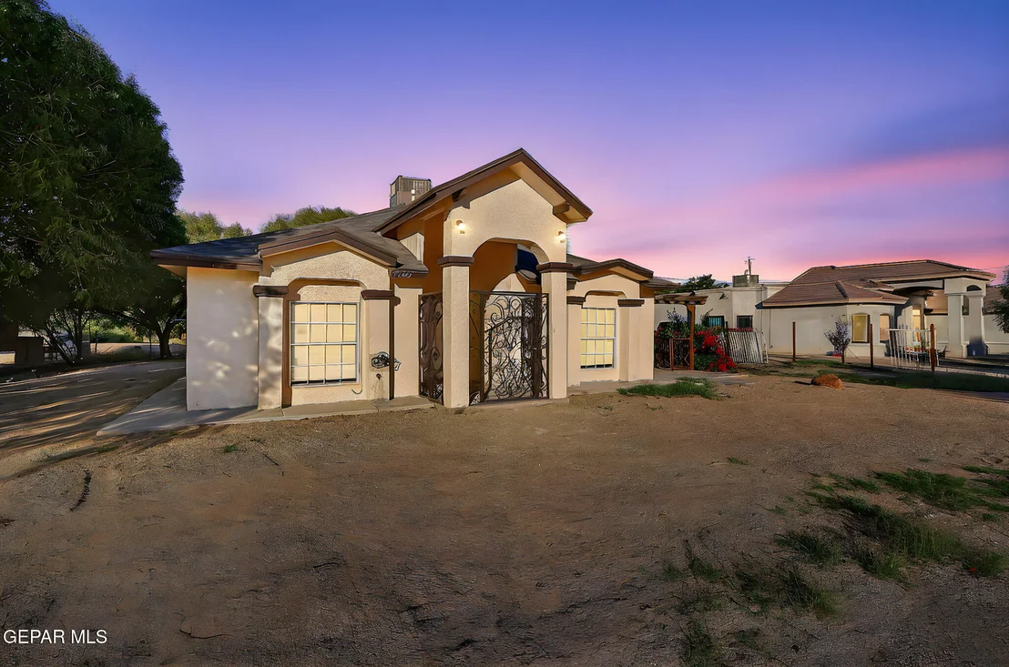 Photo of 12343 Orchard Park