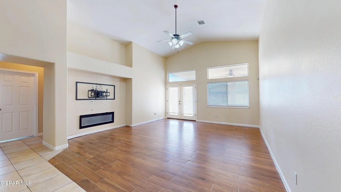 Photo of 820 La Florida Drive